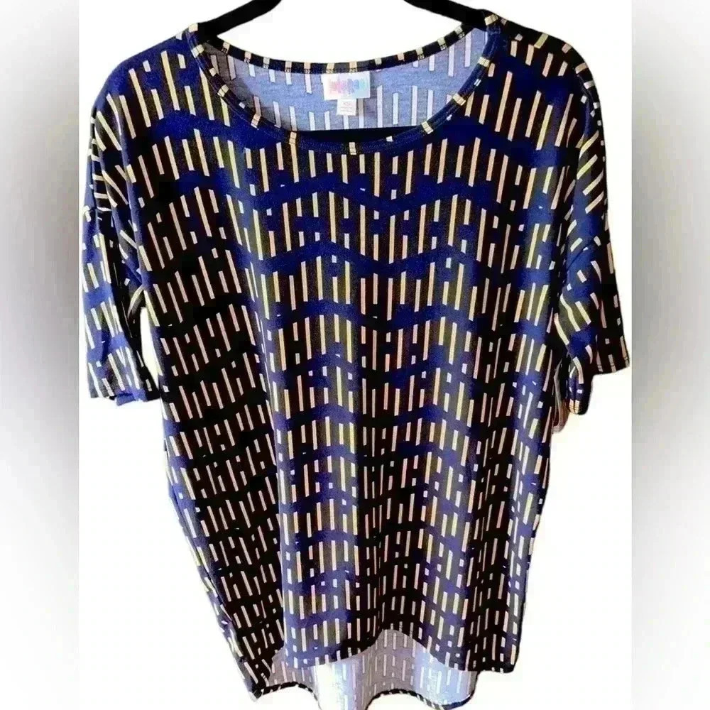 Lularoe XS‎ Navy blue & Yellow Irma tunic top. NWT